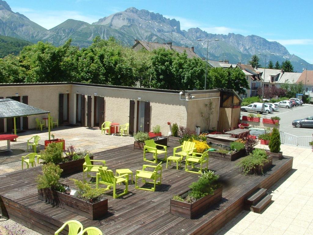 Hotel Le Connetable Saint-Bonnet-en-Champsaur Exterior photo