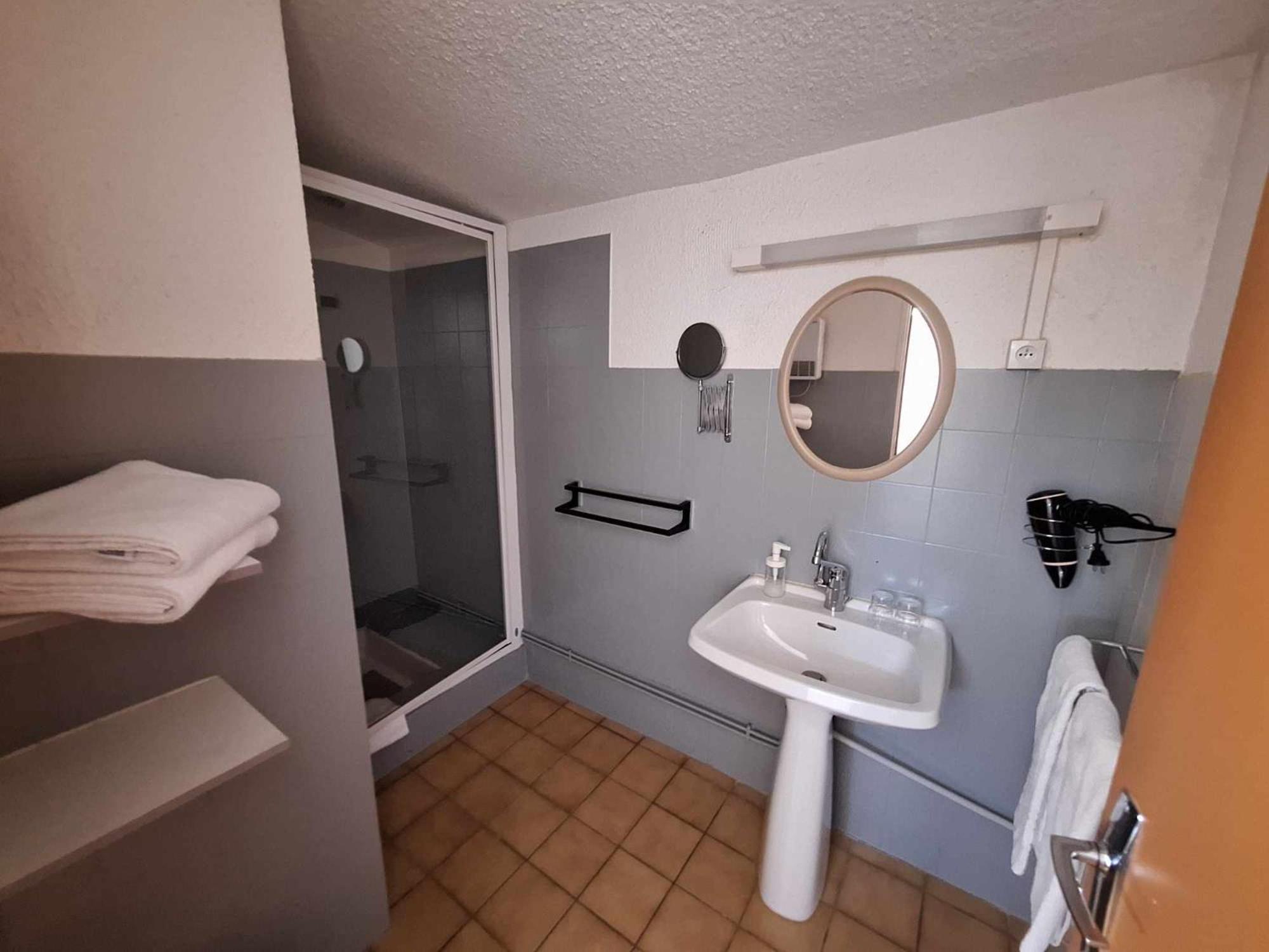 Hotel Le Connetable Saint-Bonnet-en-Champsaur Exterior photo